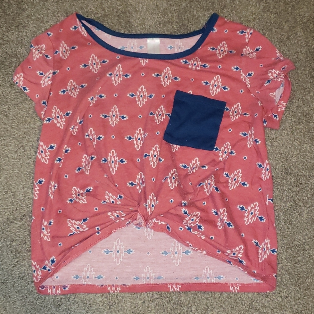 Cropped shirt